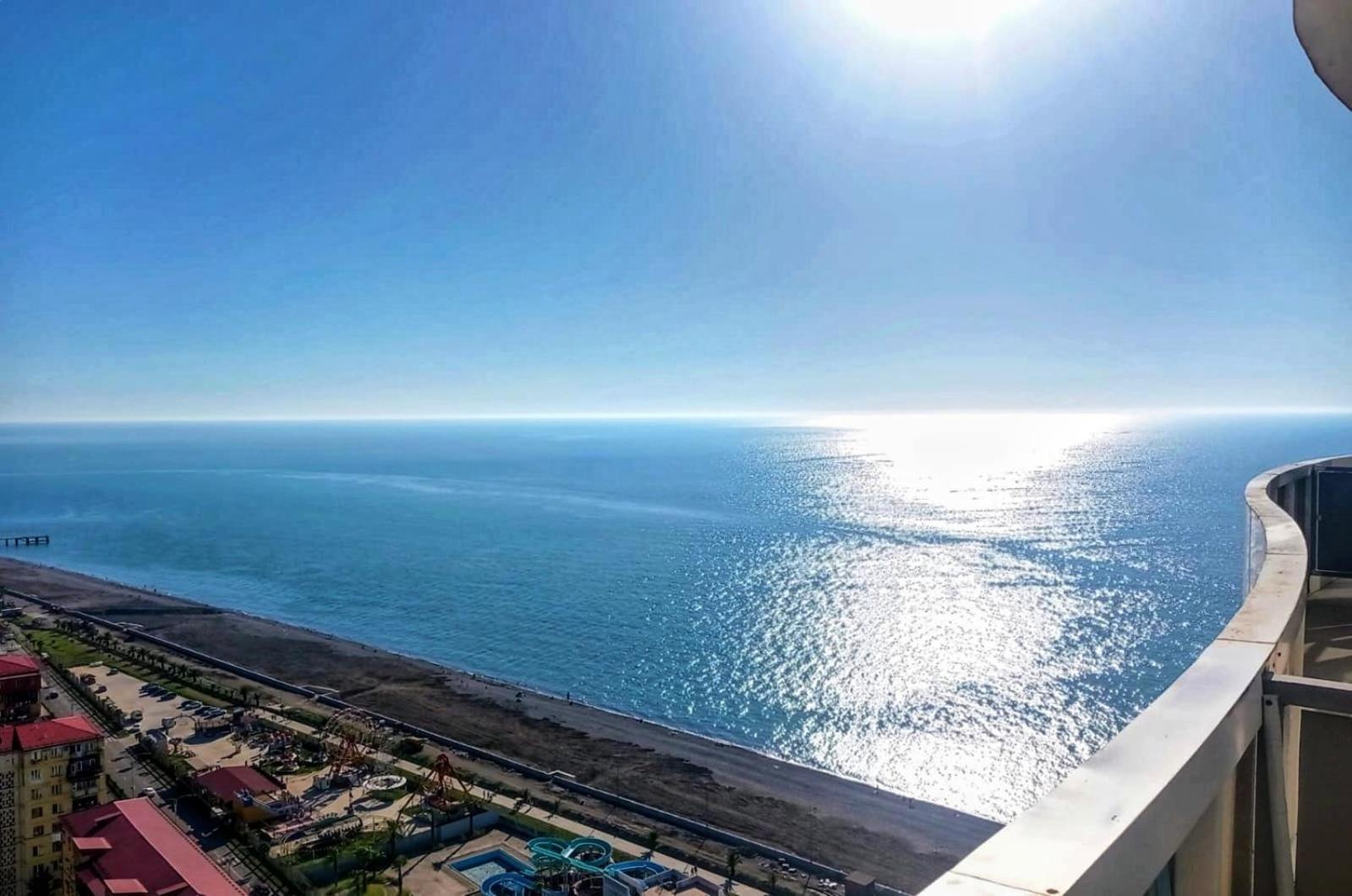 Пентхаус Apart Del Mar С Панорамным Видом Batumi Exterior photo
